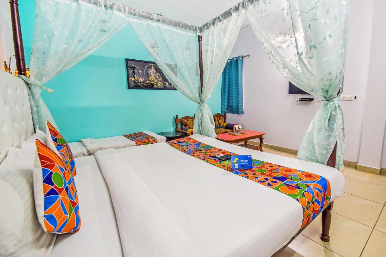 Fabhotel Everest International Udaipur Ngoại thất bức ảnh