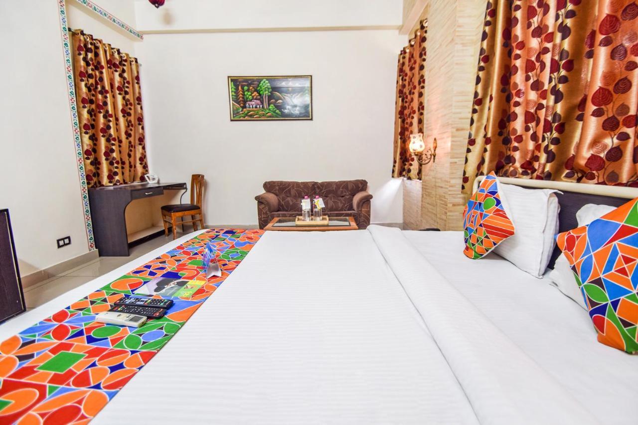 Fabhotel Everest International Udaipur Ngoại thất bức ảnh