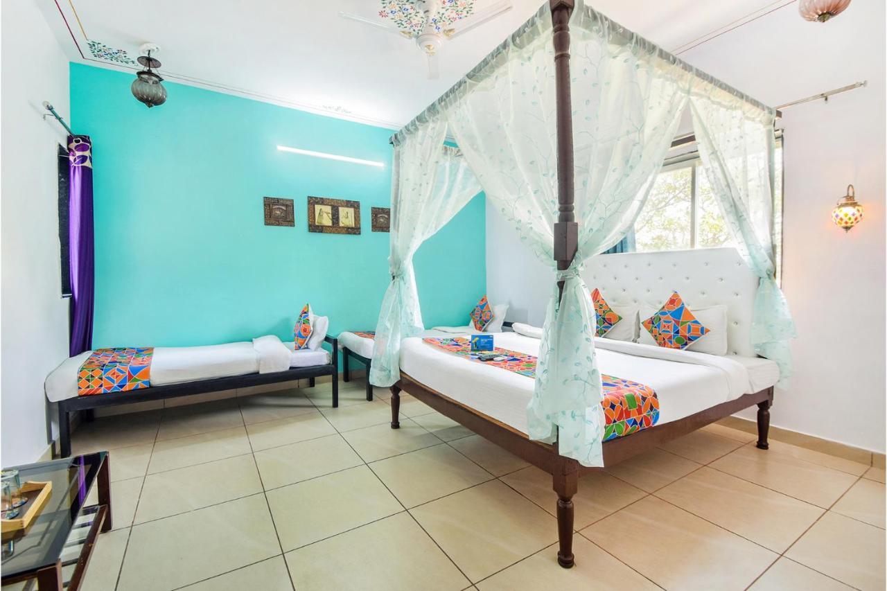 Fabhotel Everest International Udaipur Ngoại thất bức ảnh