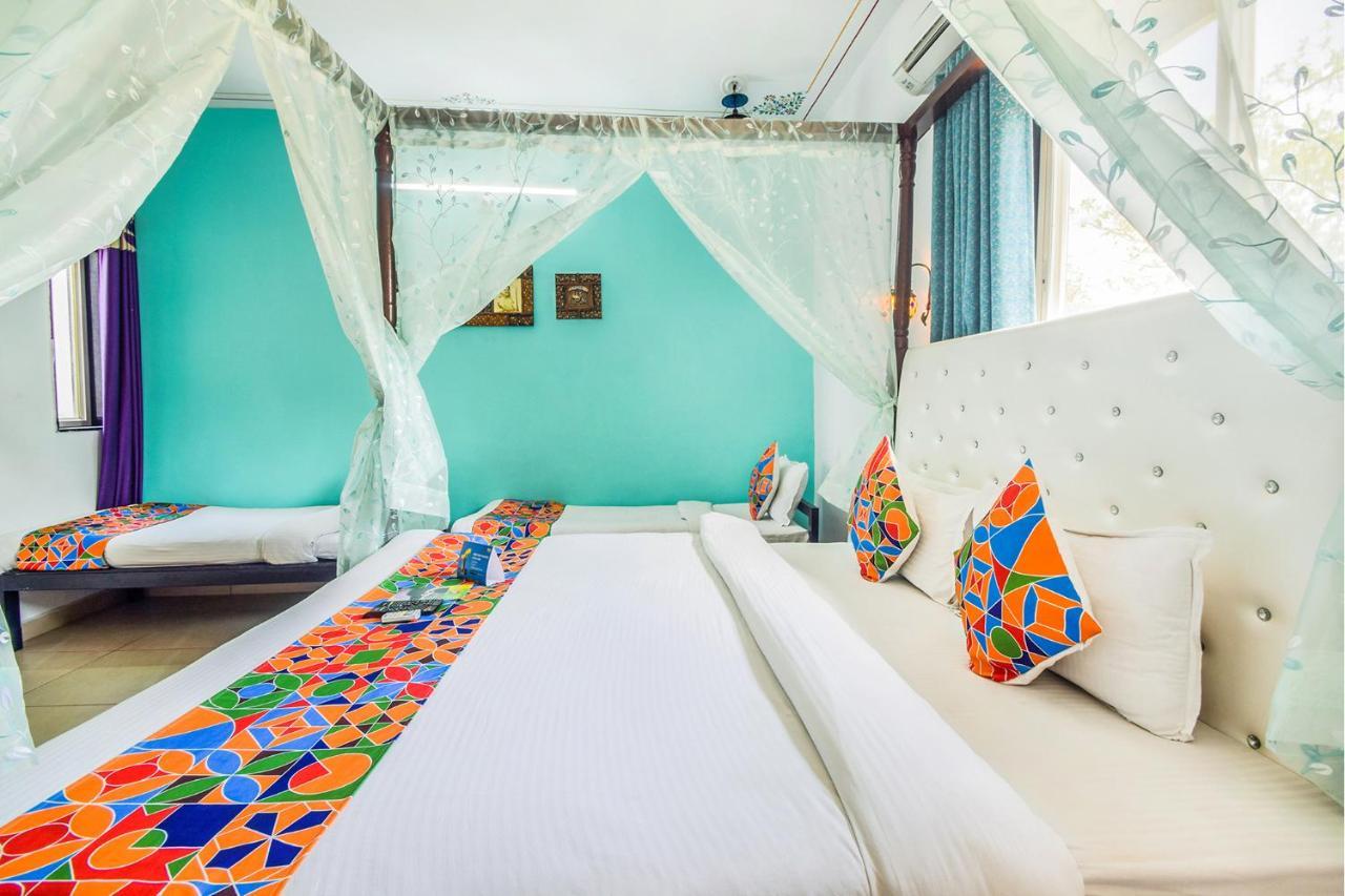 Fabhotel Everest International Udaipur Ngoại thất bức ảnh