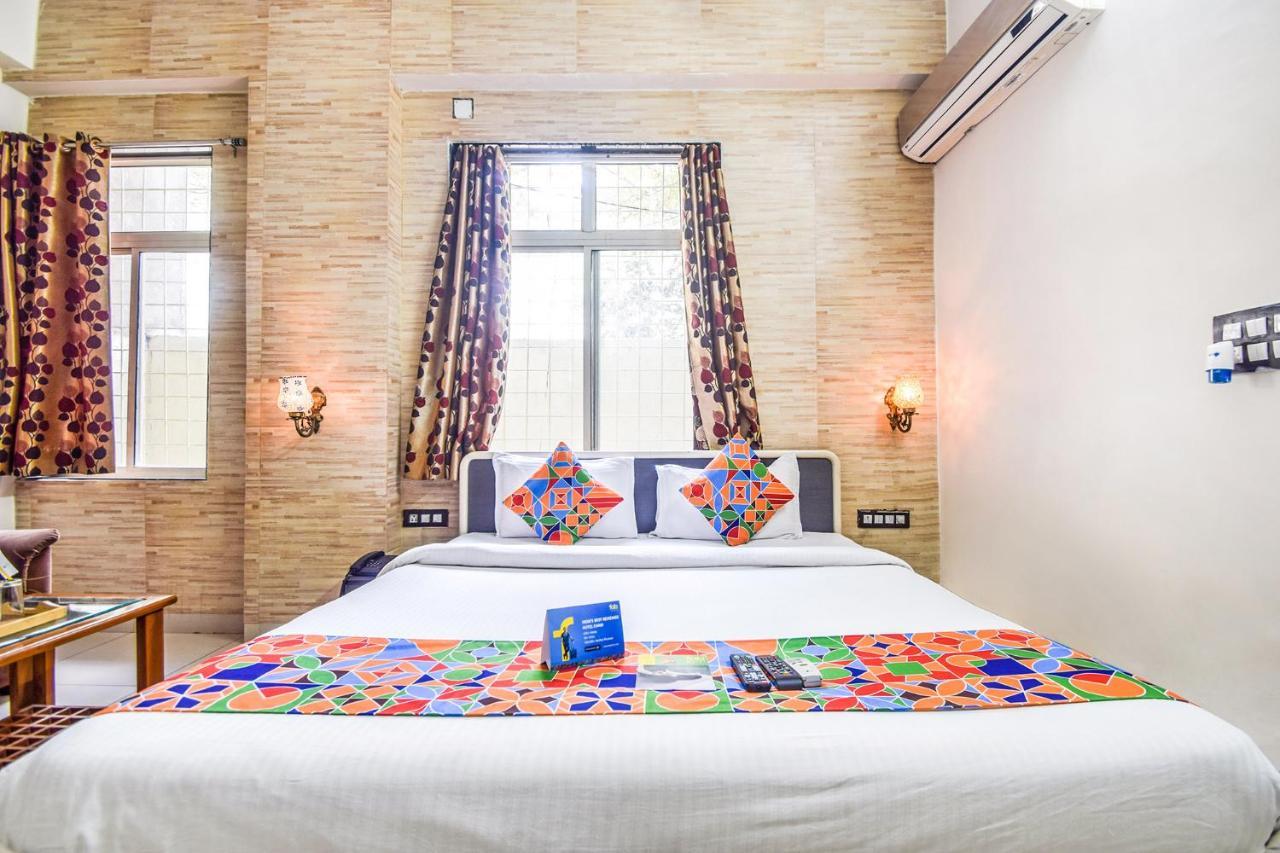 Fabhotel Everest International Udaipur Ngoại thất bức ảnh